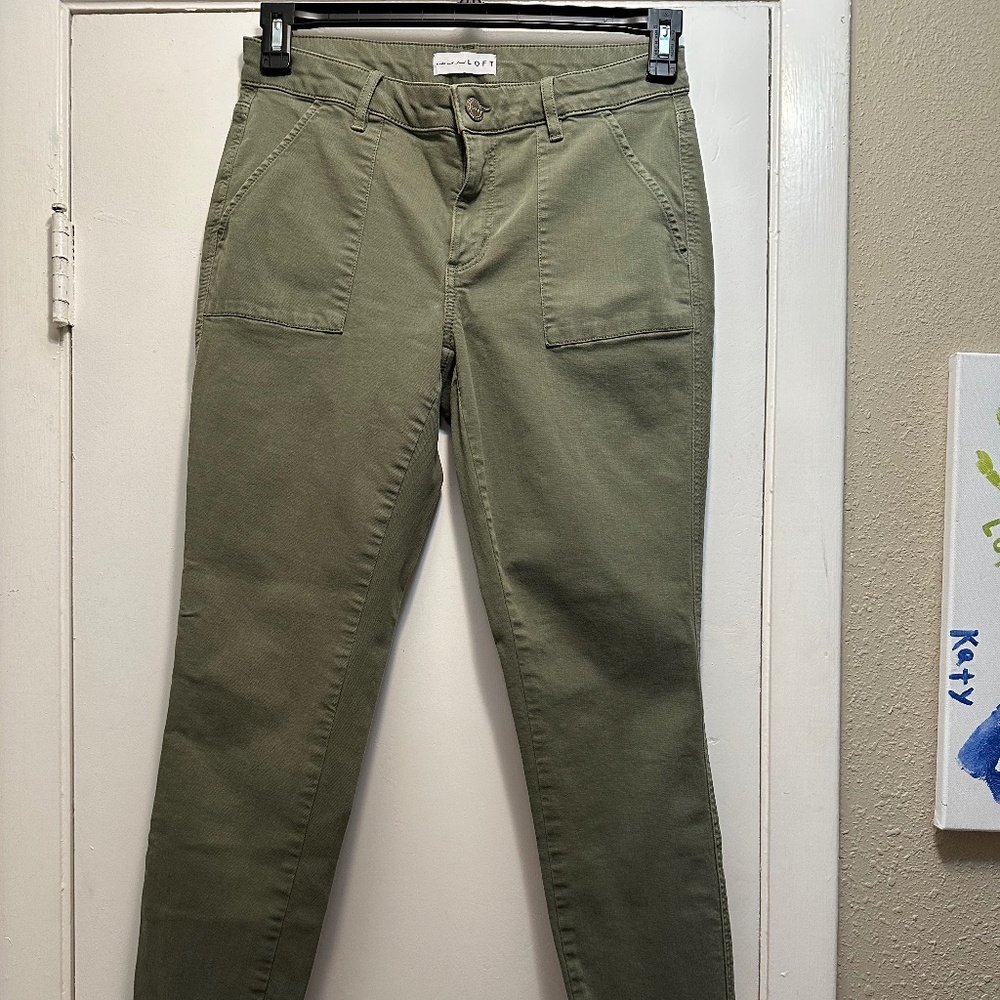 LOFT Curvy Skinny Fringe Ankle Pants - Army Green